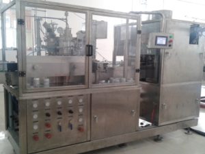 Máquina de selagem de latas de cerveja DP150